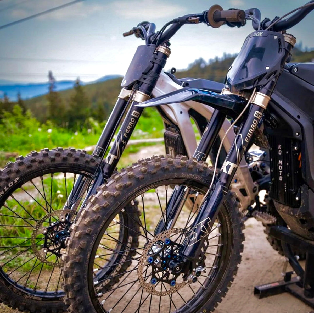 EXT Ferro EMX Fork